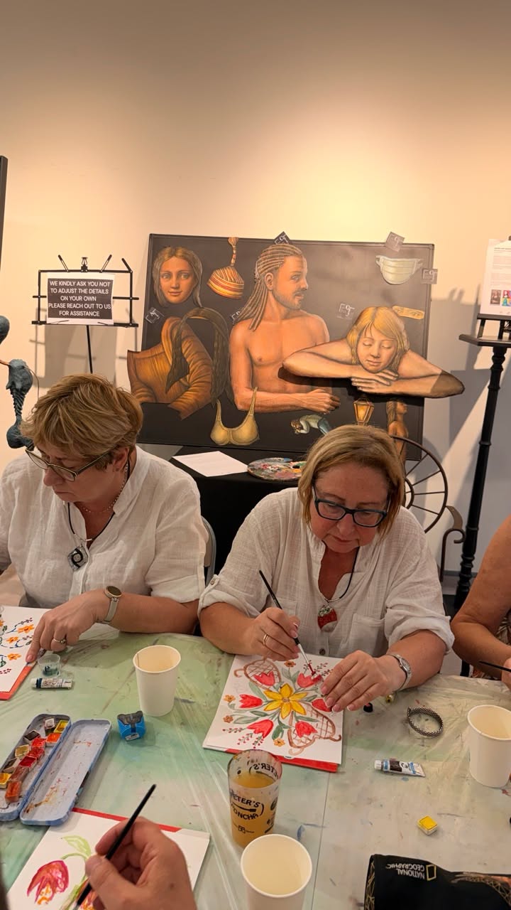 A tu kolejna porcja zdjęć z naszych warsztatów malarskich!  Działanie jest finan...