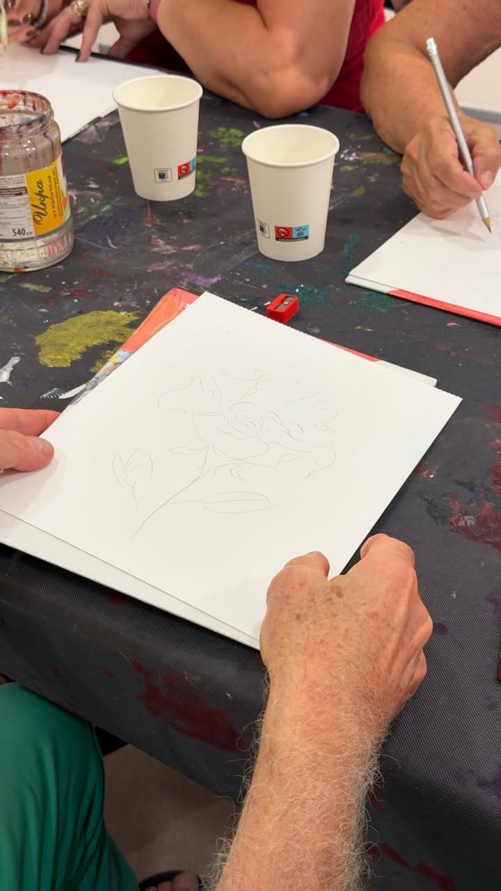 A tu kolejna porcja zdjęć z naszych warsztatów malarskich!  Działanie jest finan...