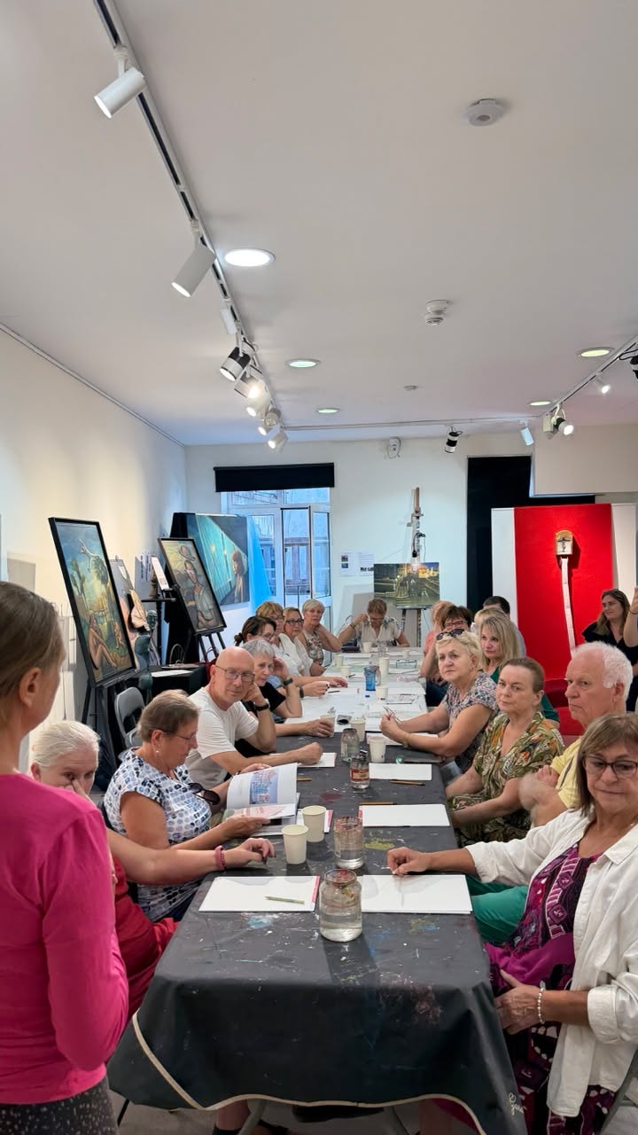 A tu kolejna porcja zdjęć z naszych warsztatów malarskich!  Działanie jest finan...