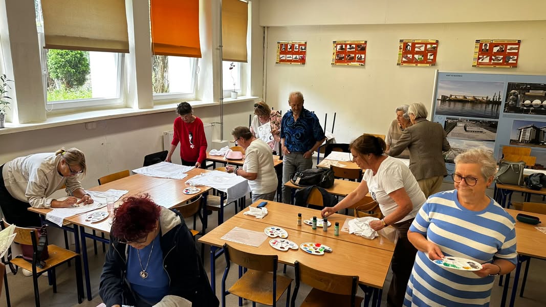 Kolejne warsztaty artystyczne w Gdyni za nami – grupa nr 2 malowała koszulki