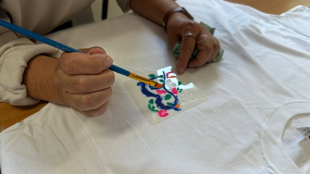 Kolejne warsztaty artystyczne w Gdyni za nami – grupa nr 2 malowała koszulki