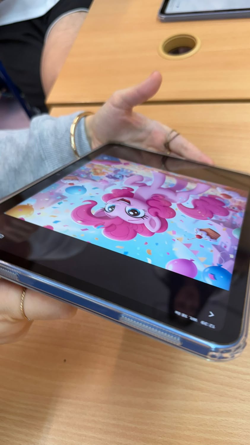 Po powrocie do kraju kadra wróciła do codziennych obowiązków w Specjalnym Ośrodk...