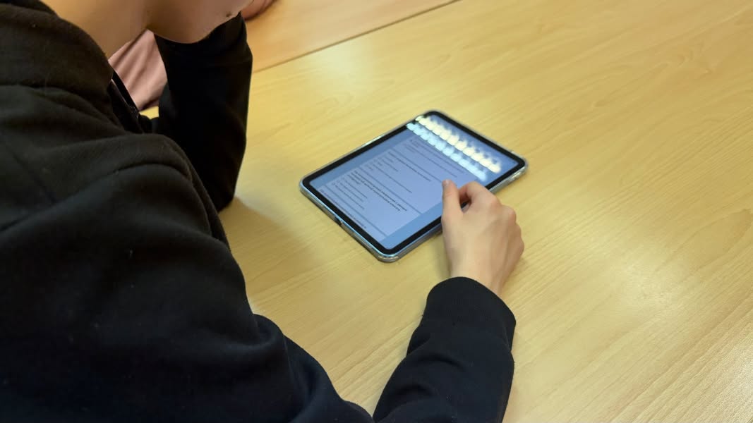 Podczas, gdy seniorzy edukują się w słonecznej Portugalii nasz zespół nieprzerwa...