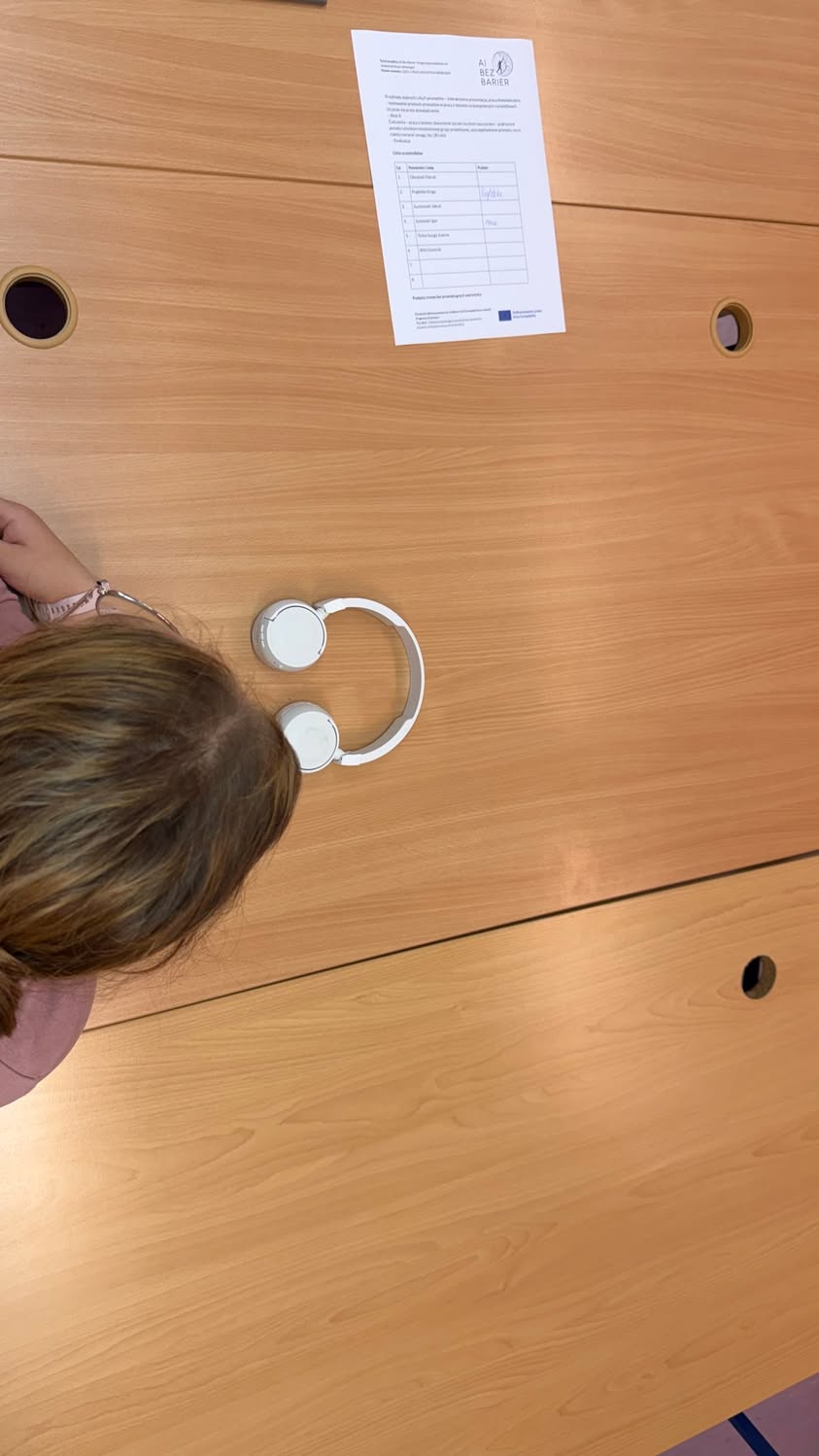 Podczas, gdy seniorzy edukują się w słonecznej Portugalii nasz zespół nieprzerwa...