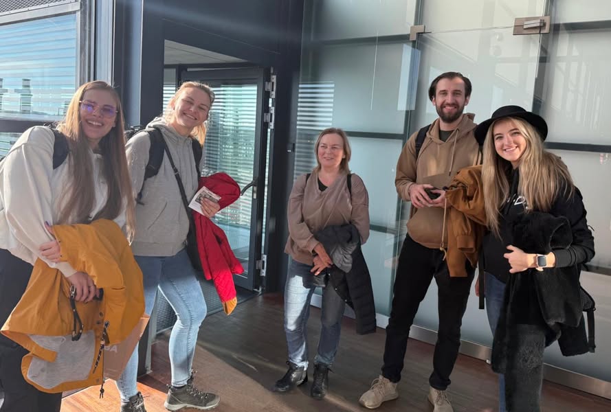 Równolegle do grupowej mobilności seniorów w ARTE